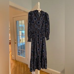 Universal Threads MIDI Dress